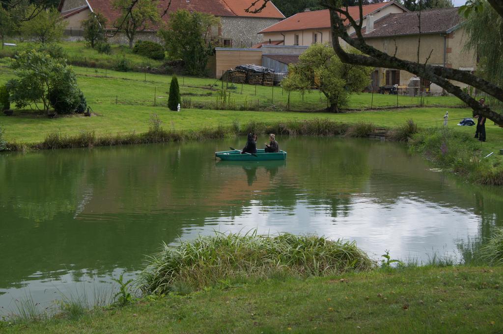 A La Belle Carpe Hotel Vauquois Bagian luar foto